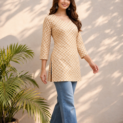 Peach Whisper Floral V-Neck Cotton Top