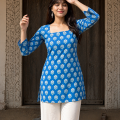 Skyline Bloom Square-Neck Cotton Floral Top