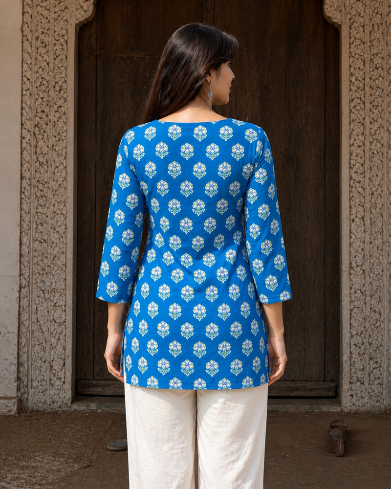 Skyline Bloom Square-Neck Cotton Floral Top