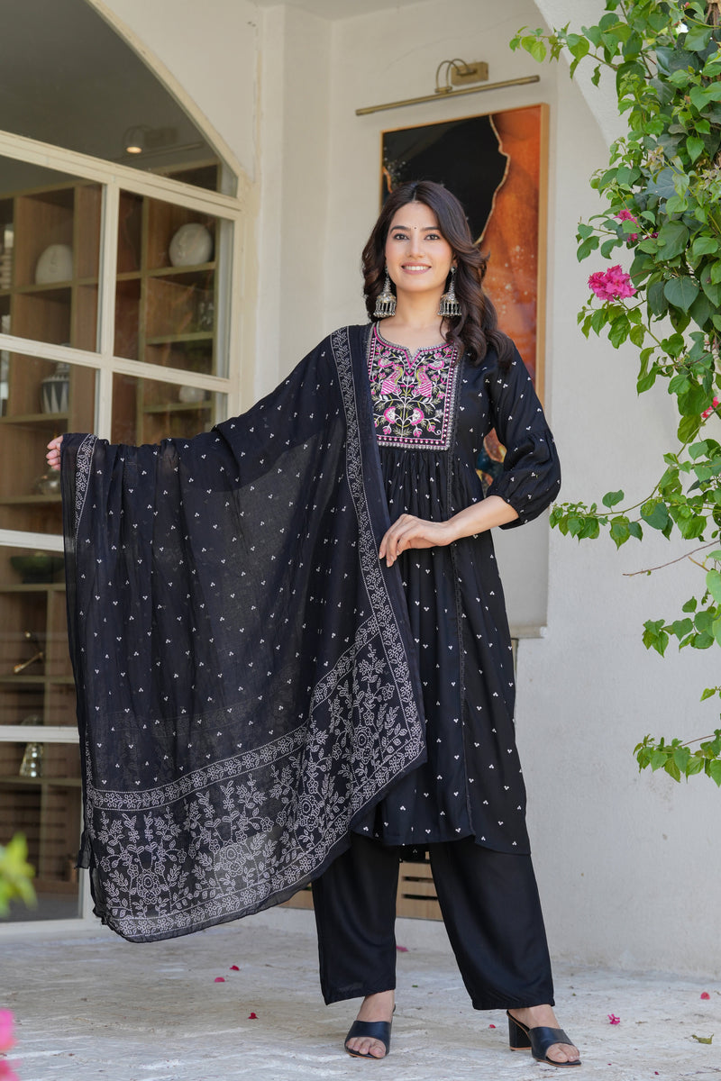 Noir Heritage Embroidered Cotton Kurta Pant Set with Dupatta