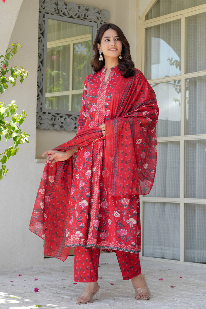 Red Heritage Floral Kurta & Pant Set