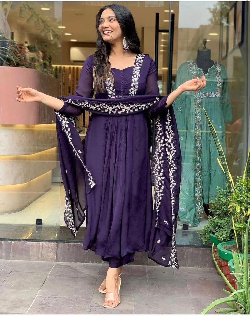 Elegant Purple Embroidered Kurta Set with Dupatta for Women