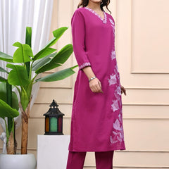 Elegant Green Embroidered Kurta Set for Women