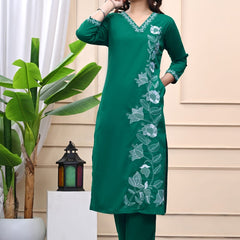Elegant Green Embroidered Kurta Set for Women