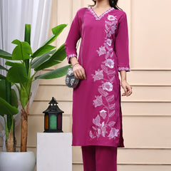 Elegant Green Embroidered Kurta Set for Women