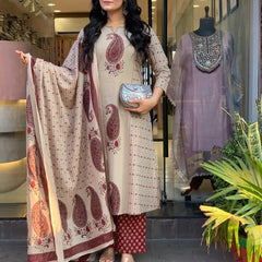 Straight  Kurta 3 Pcs Set With New Style in Print