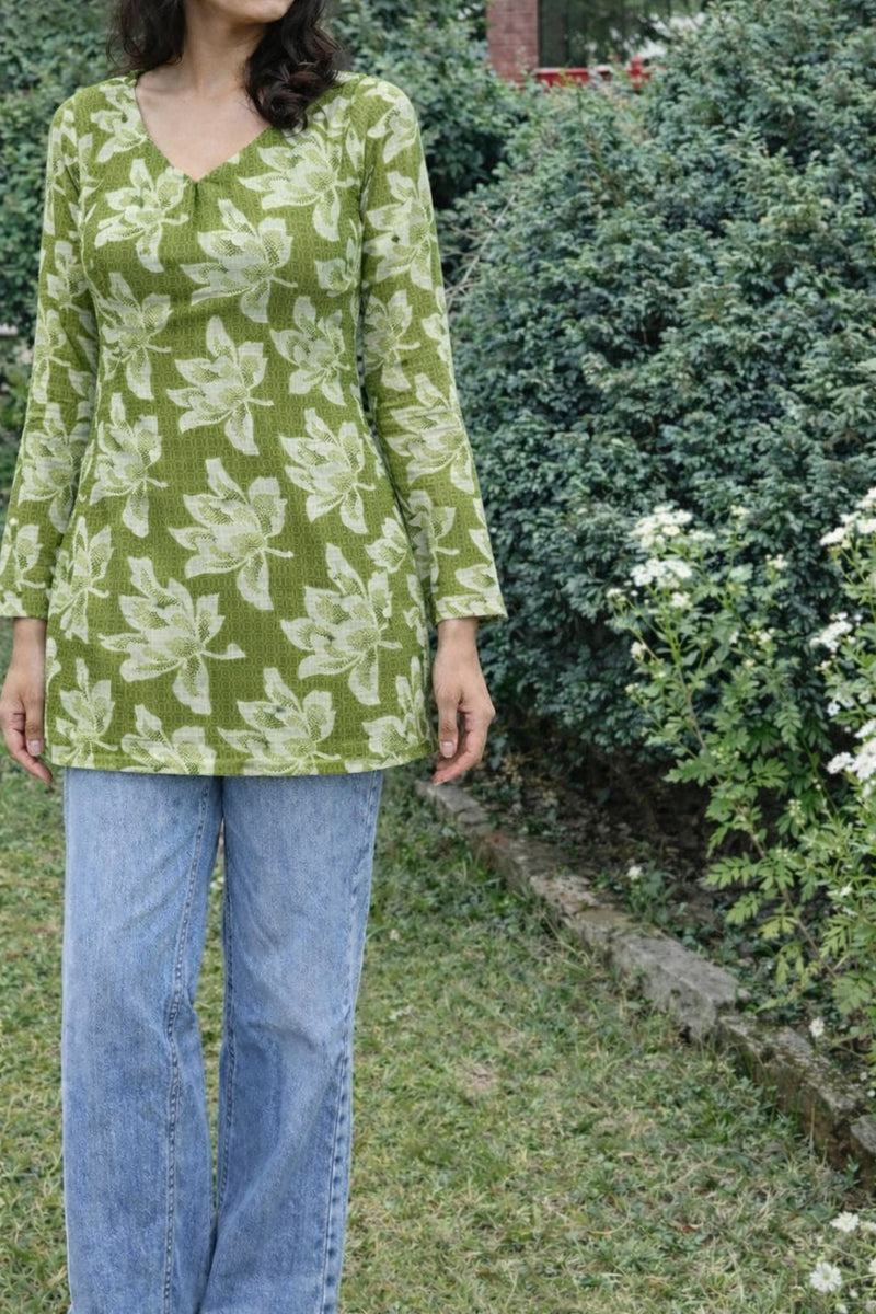 Women Premium Printed Cotton Kurtis